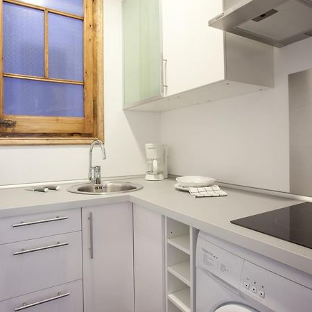2-Bedroom Apartment For Families Barcellona Esterno foto