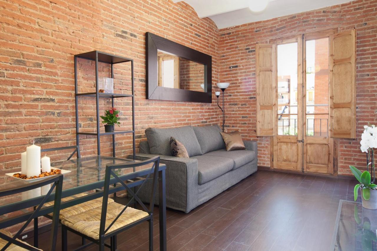 2-Bedroom Apartment For Families Barcellona Esterno foto